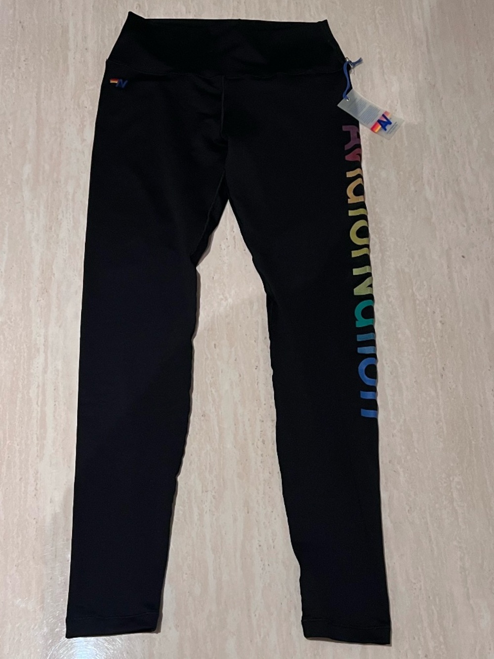 NWT Aviator Nation Rainbow Logo Graphic High Waisted Leggings BLACK MED Womens